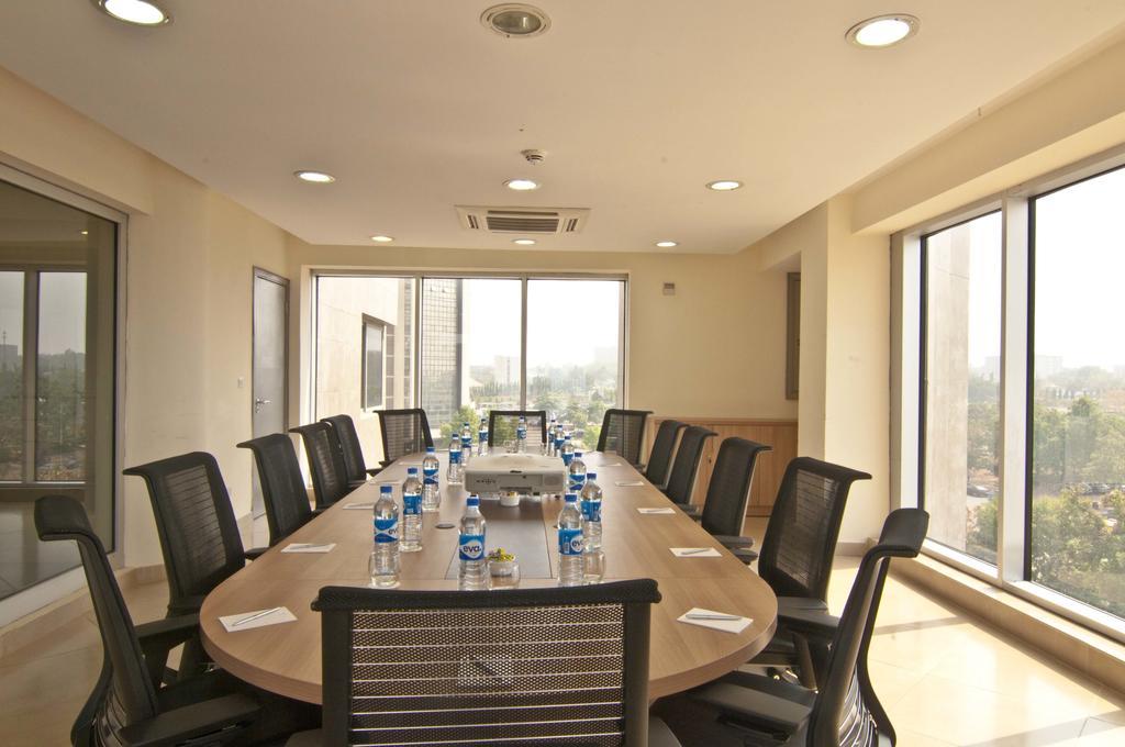 L'Eola Suites Abuja Exterior photo
