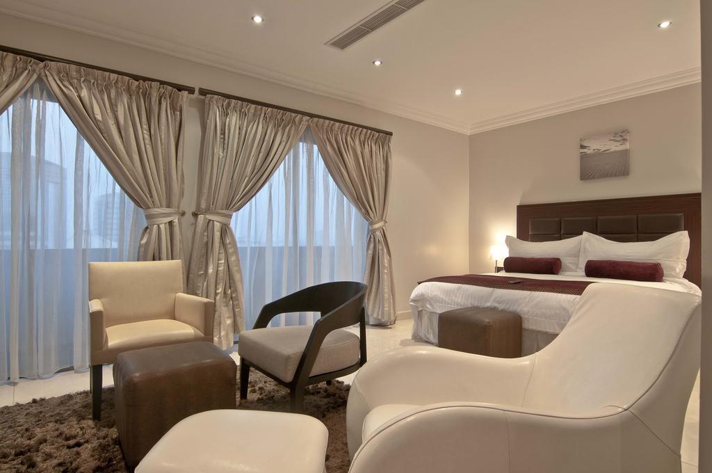 L'Eola Suites Abuja Room photo